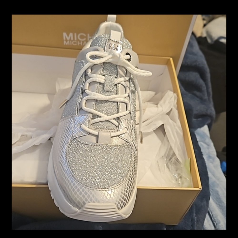 Michael Kors Silver Ltd edition Cosmo trainer